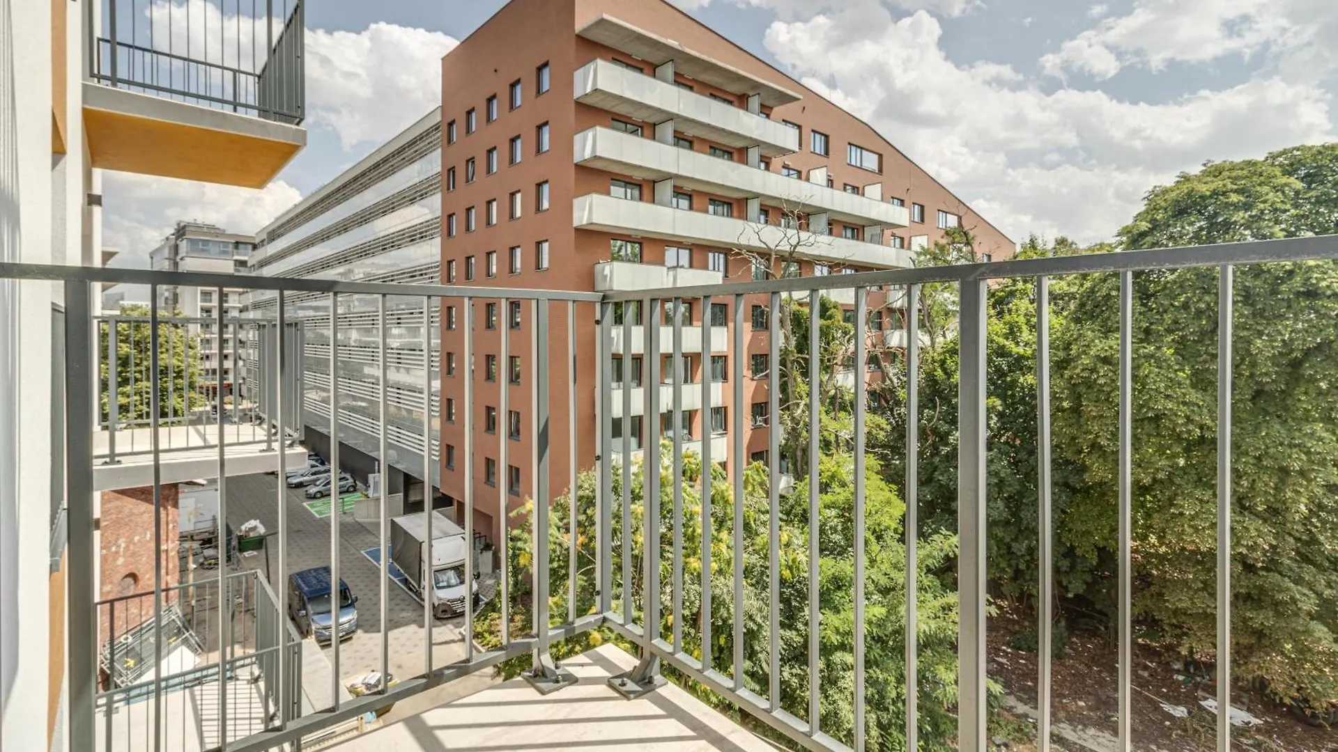 Rentplanet - Apartamenty Dmowskiego Βρότσλαβ 0*,  Πολωνία