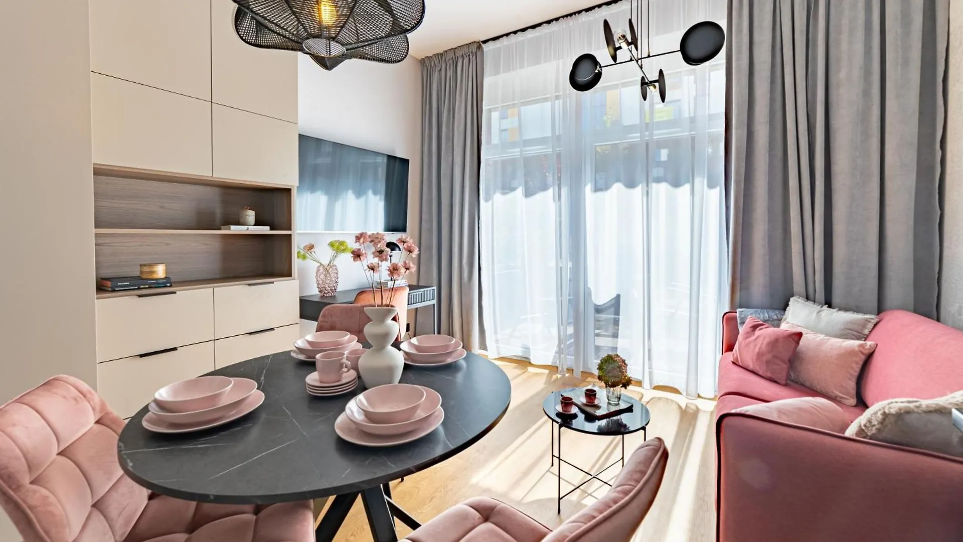 Διαμέρισμα Rentplanet - Apartamenty Dmowskiego Βρότσλαβ Πολωνία
